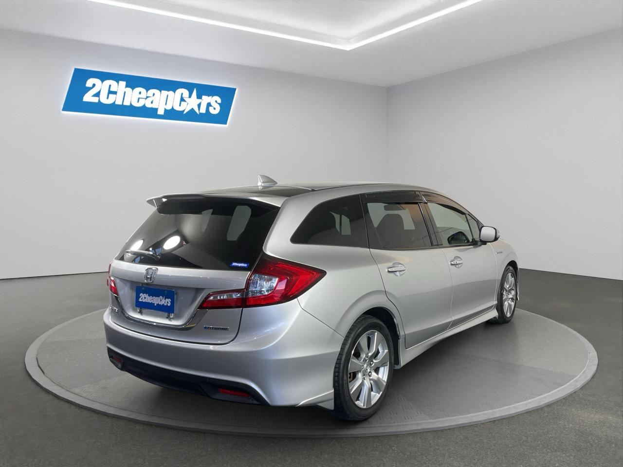 Vehicle image 5