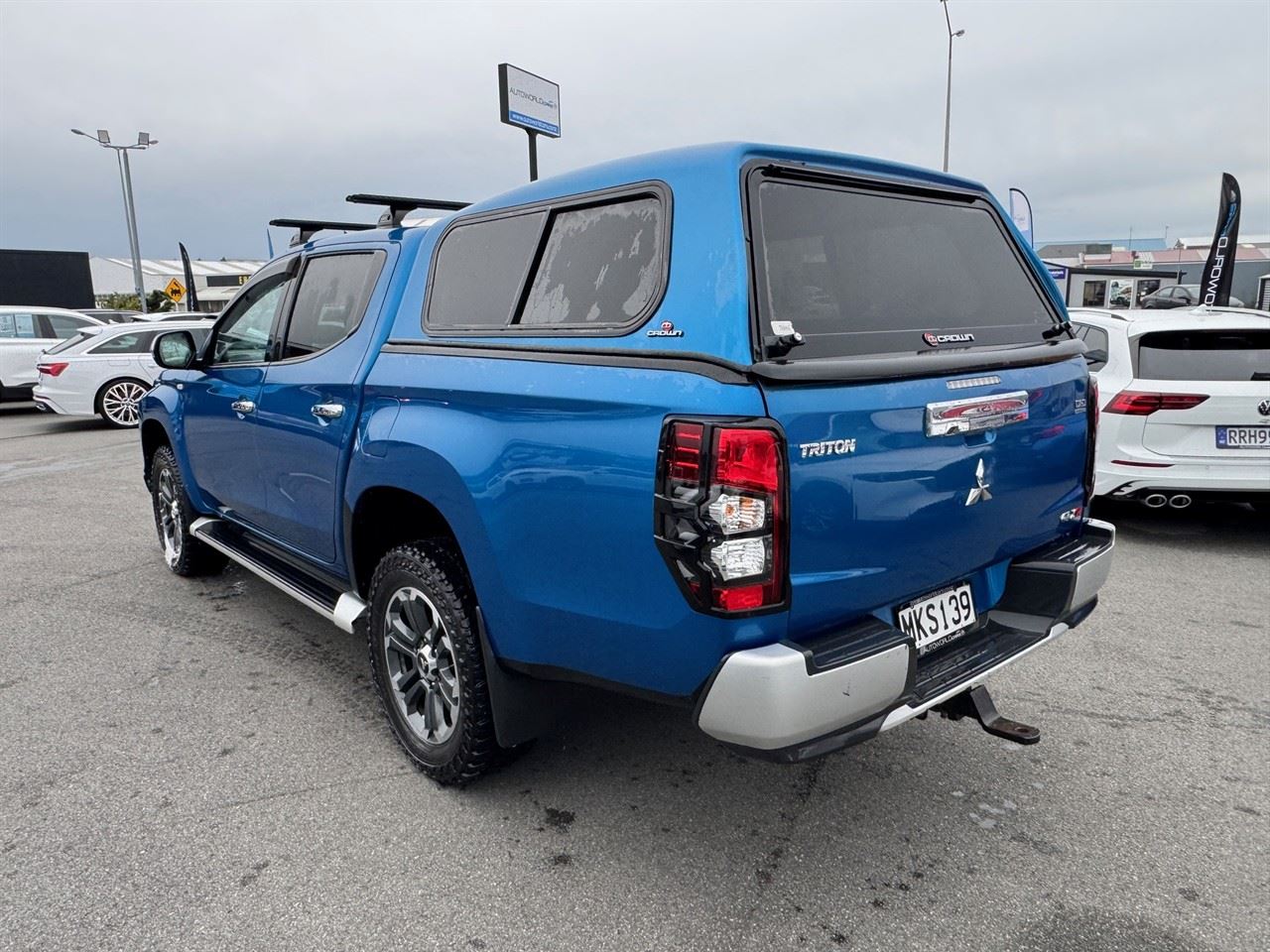 Vehicle image 2