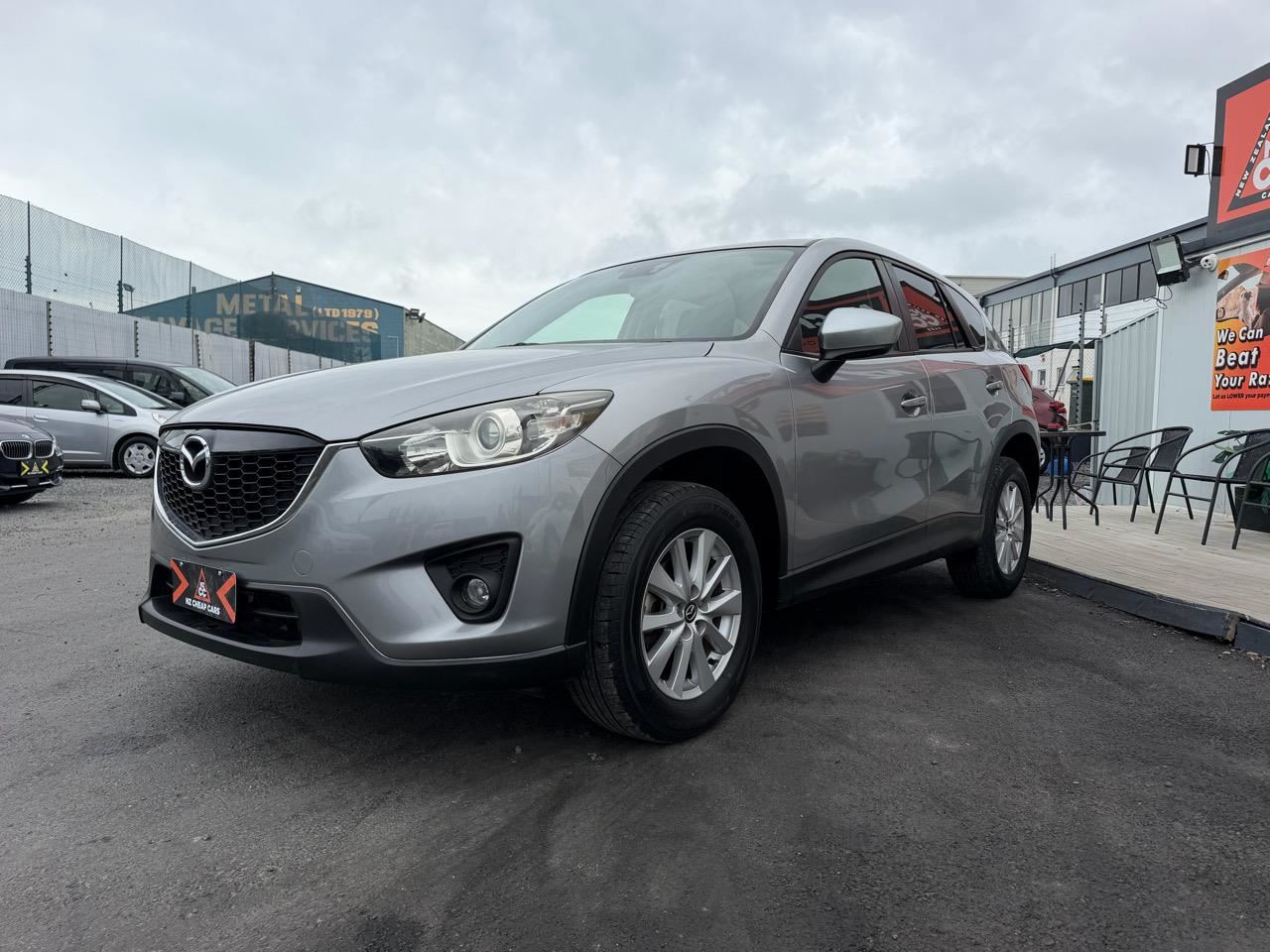 Vehicle image 3