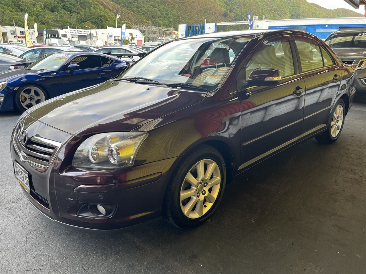 Vehicle image 3