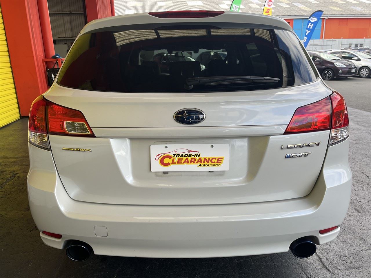 Vehicle image 5