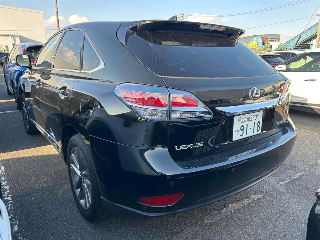 Vehicle image 4