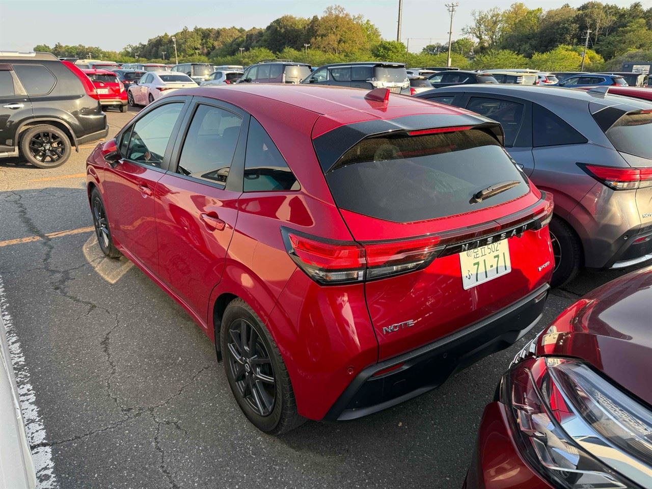 Vehicle image 5