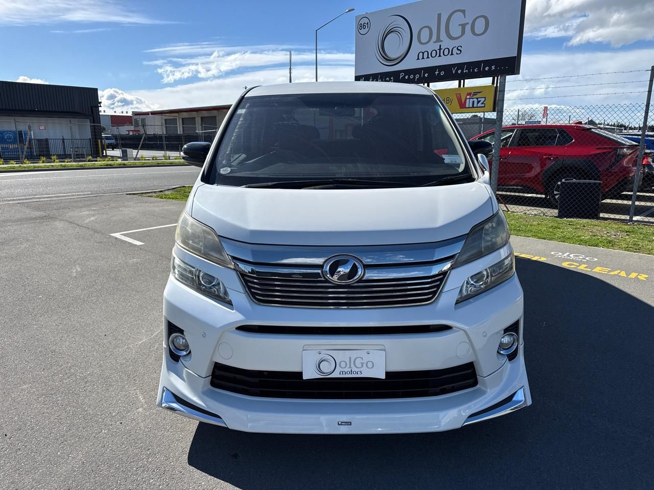 Vehicle image 3