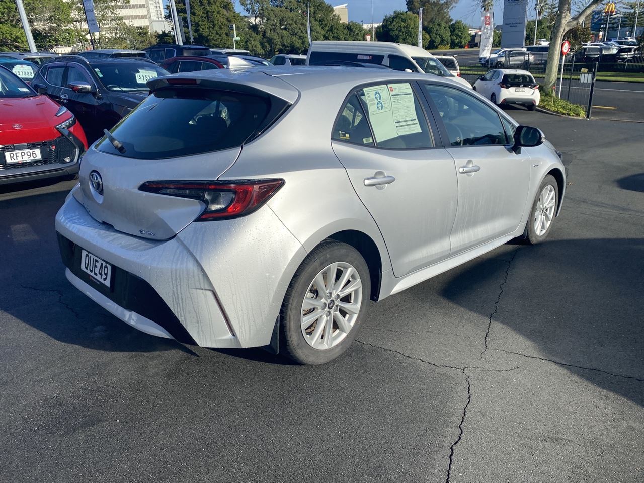 Vehicle image 3