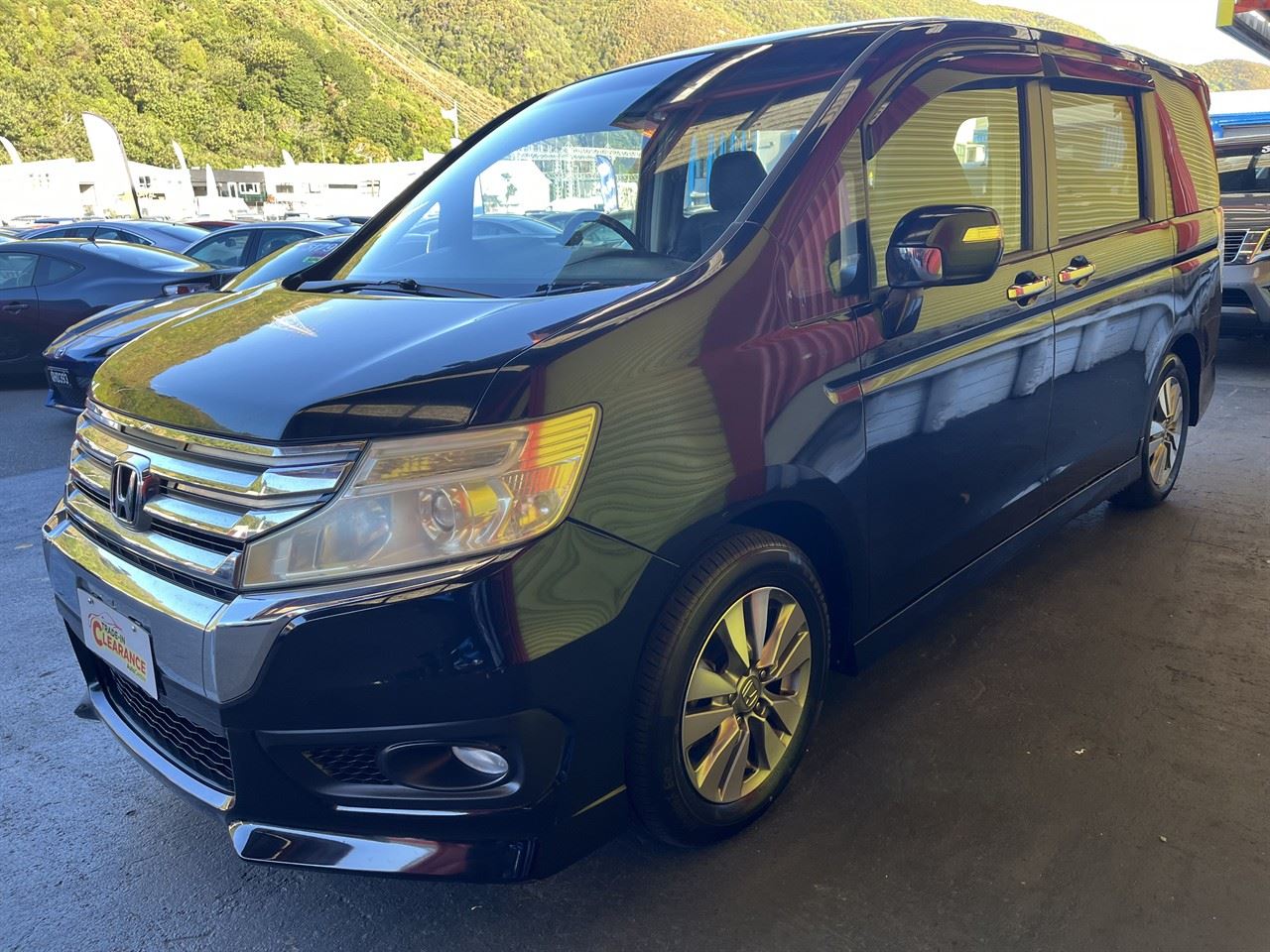 Vehicle image 3