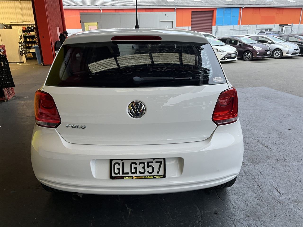 Vehicle image 5