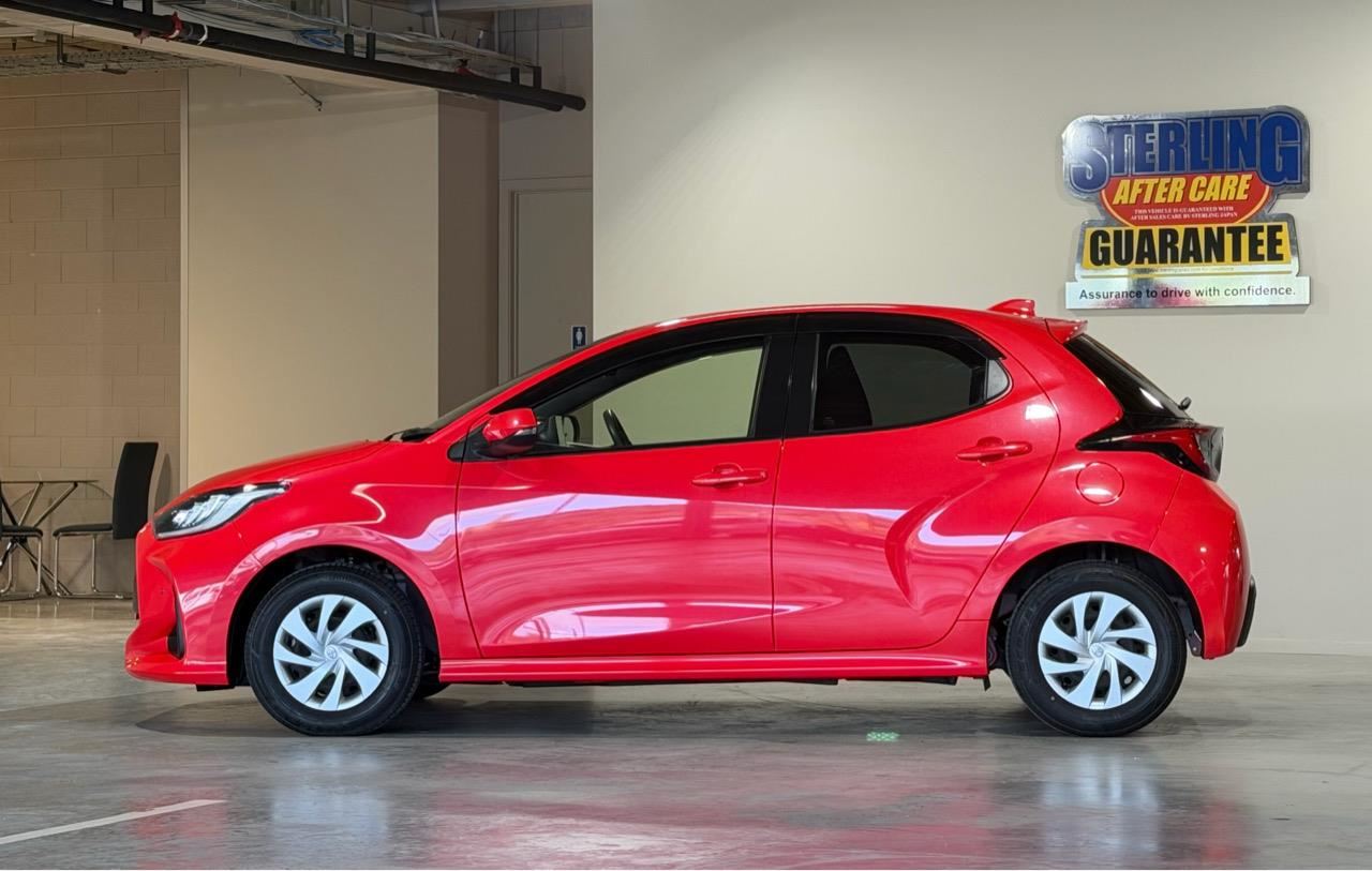 Vehicle image 5