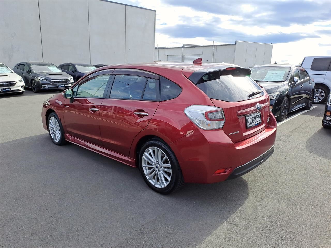Vehicle image 5
