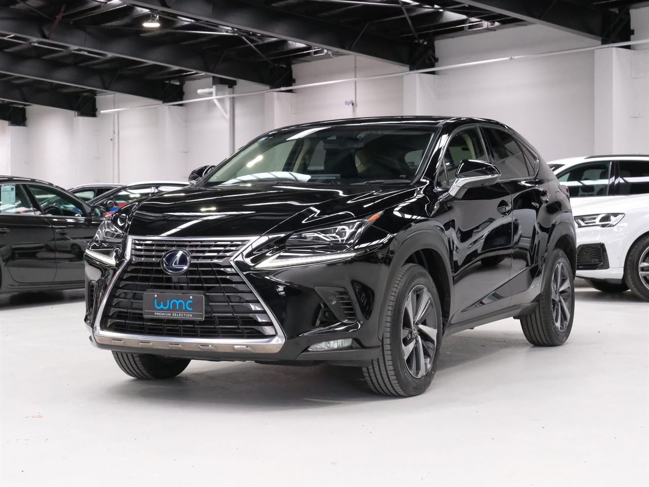 Vehicle image 4