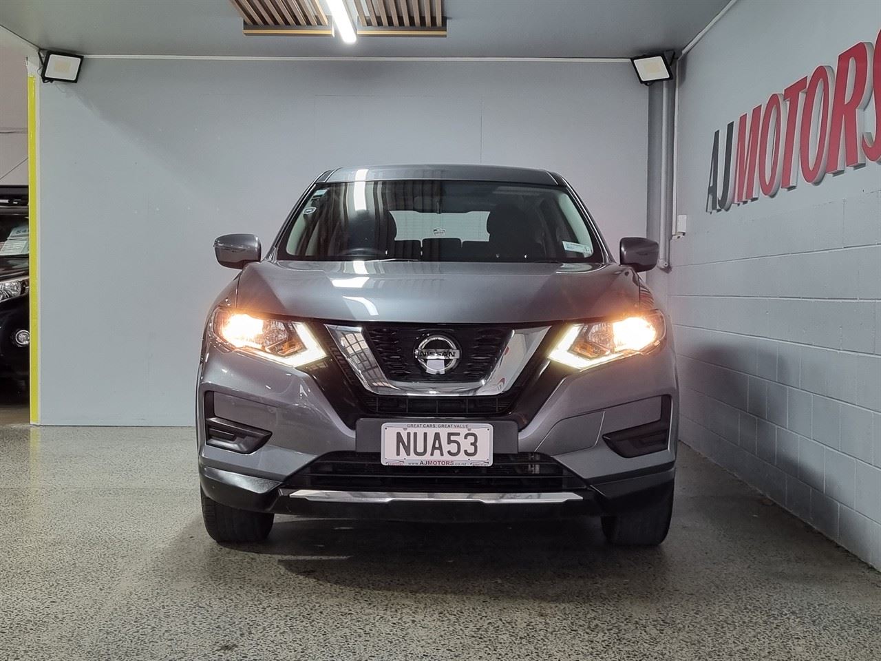 Vehicle image 2