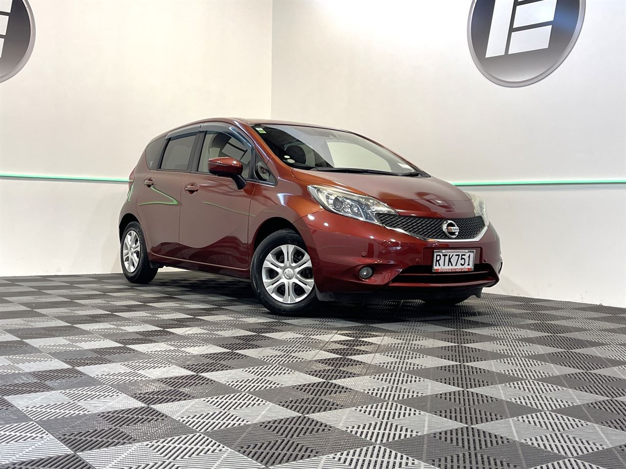 Vehicle image 1