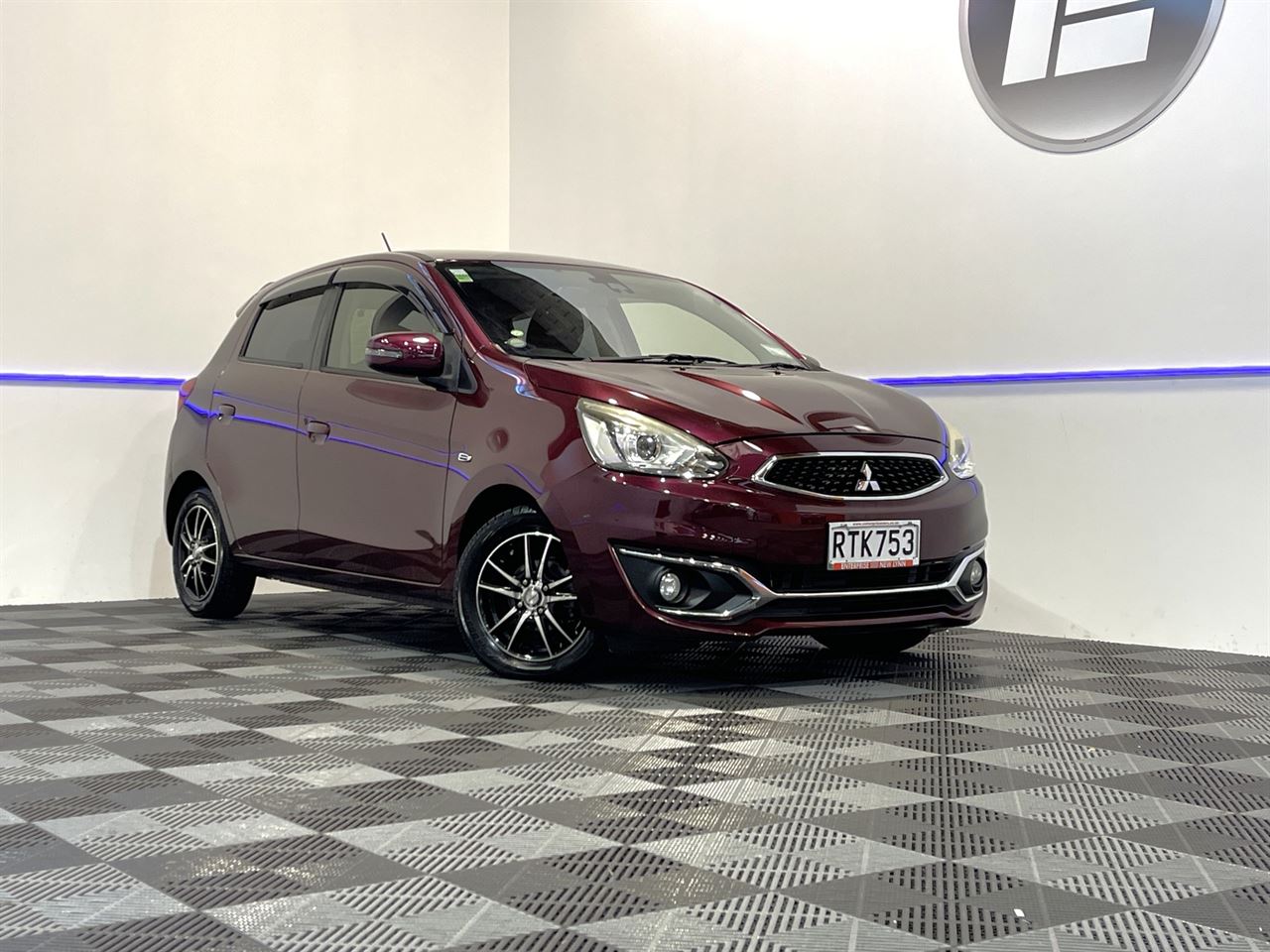 Vehicle image 1