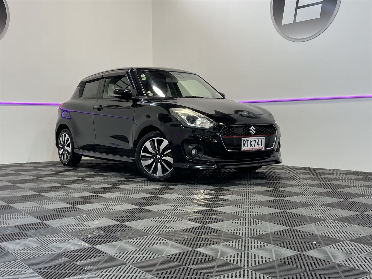 Vehicle image 1