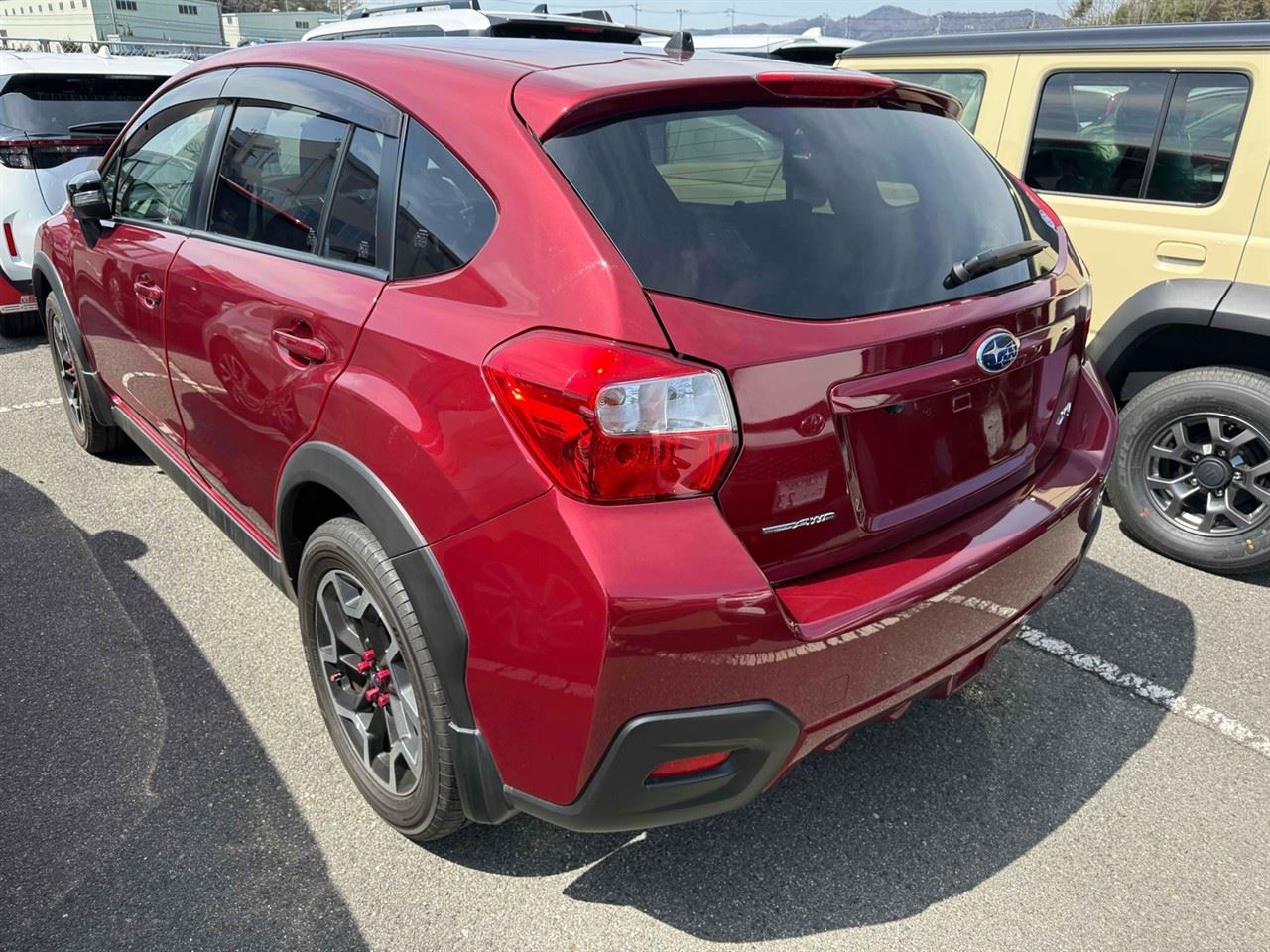 Vehicle image 4