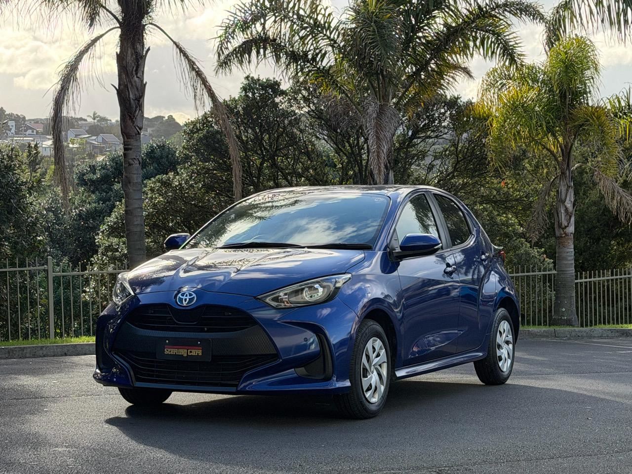 Vehicle image 3