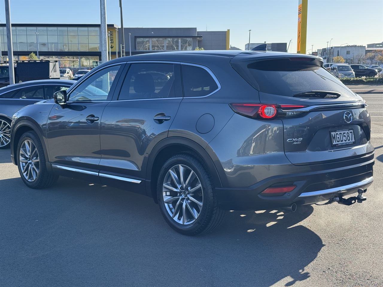 Vehicle image 5