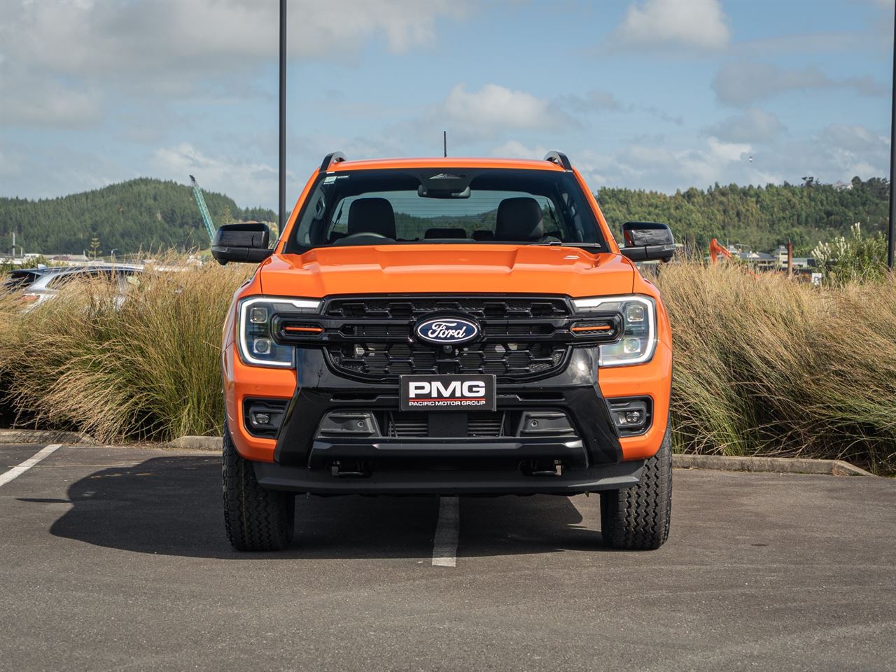 Vehicle image 4