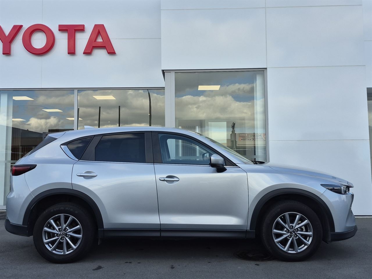 Vehicle image 2