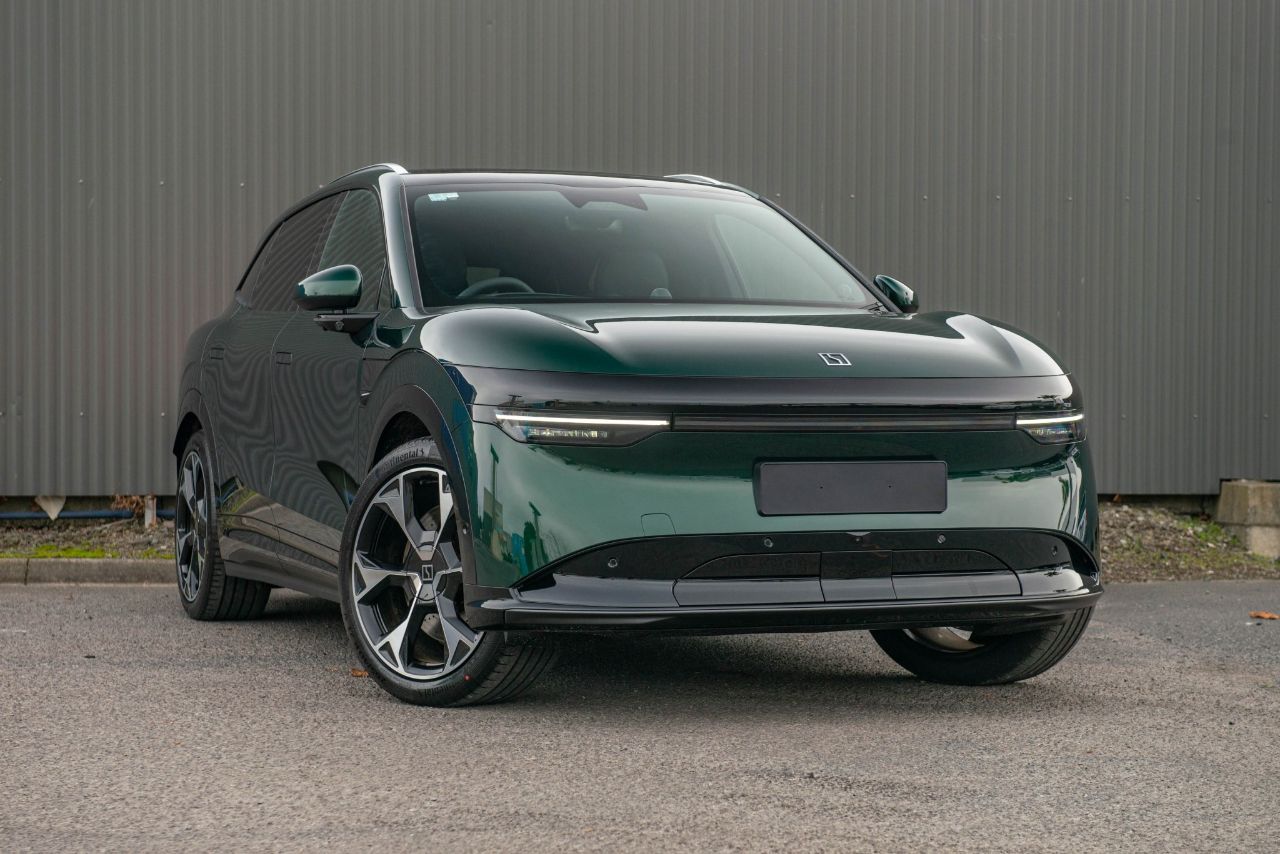 Vehicle image 1