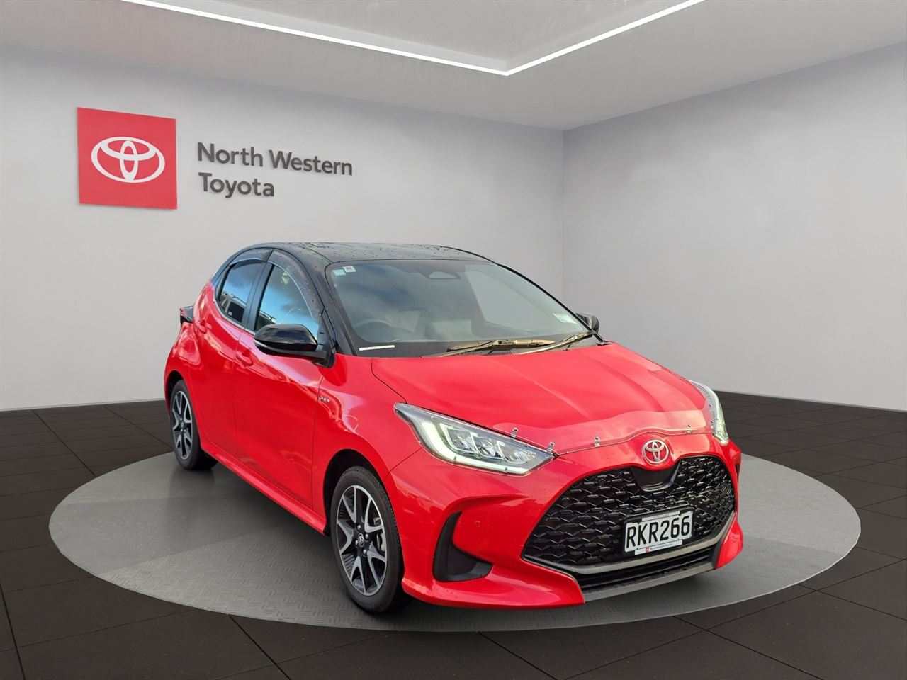 Vehicle image 1