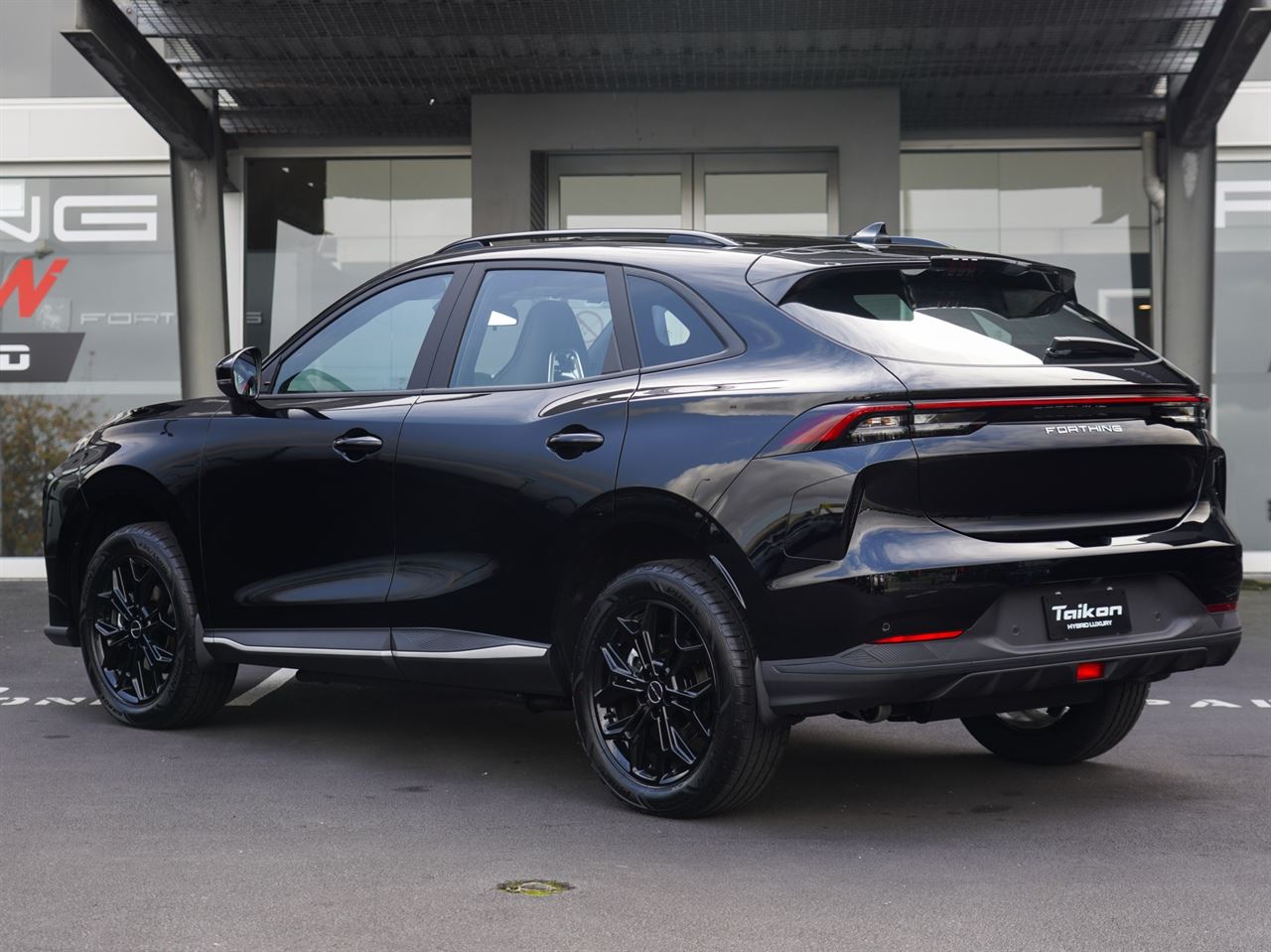 Vehicle image 3