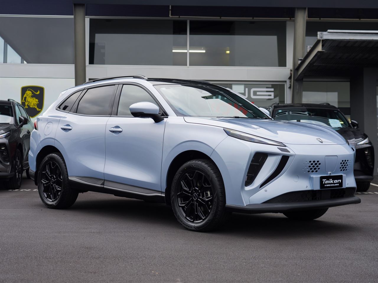 Vehicle image 2