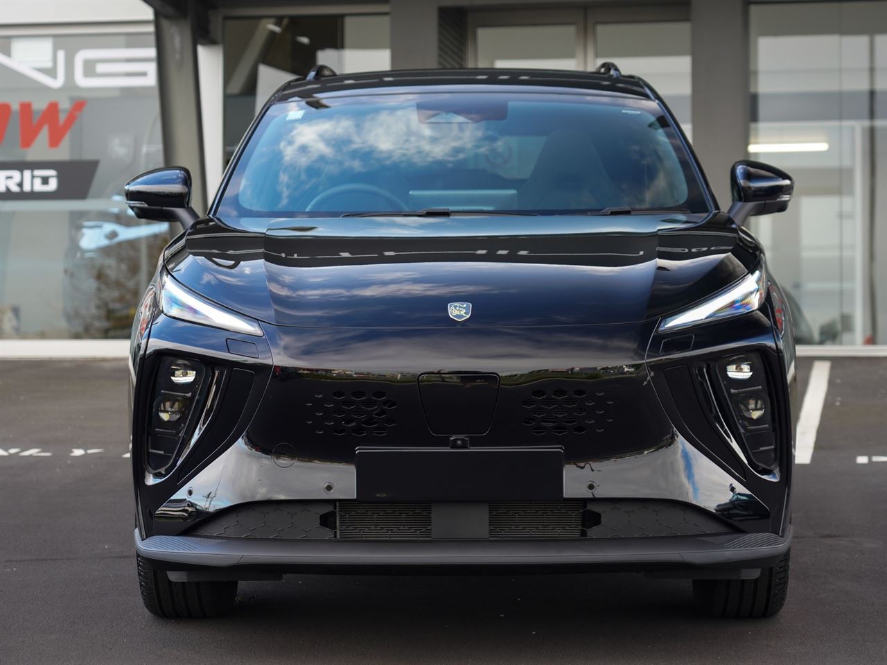 Vehicle image 5