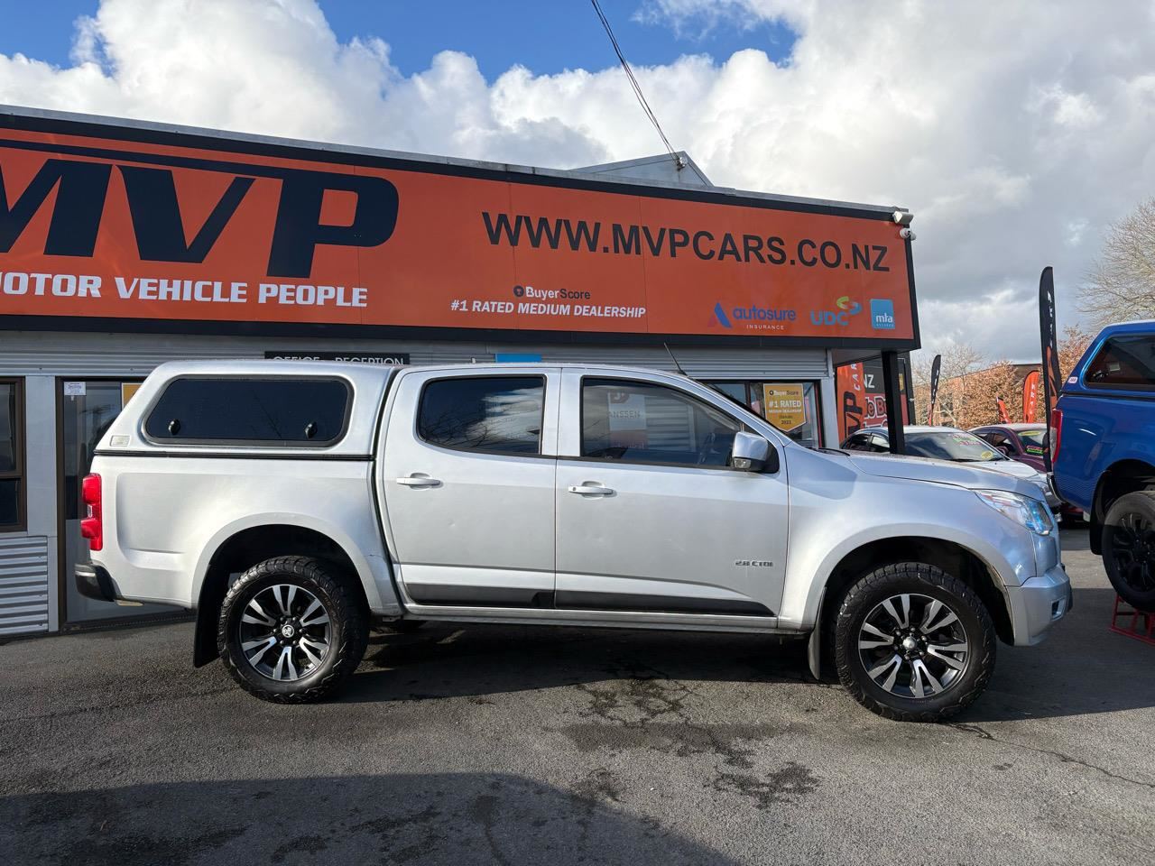 Vehicle image 3