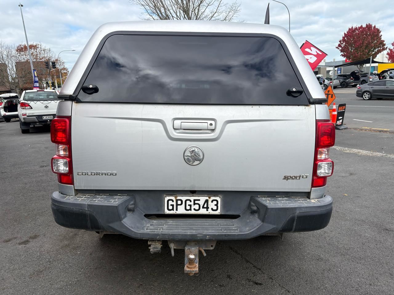 Vehicle image 5