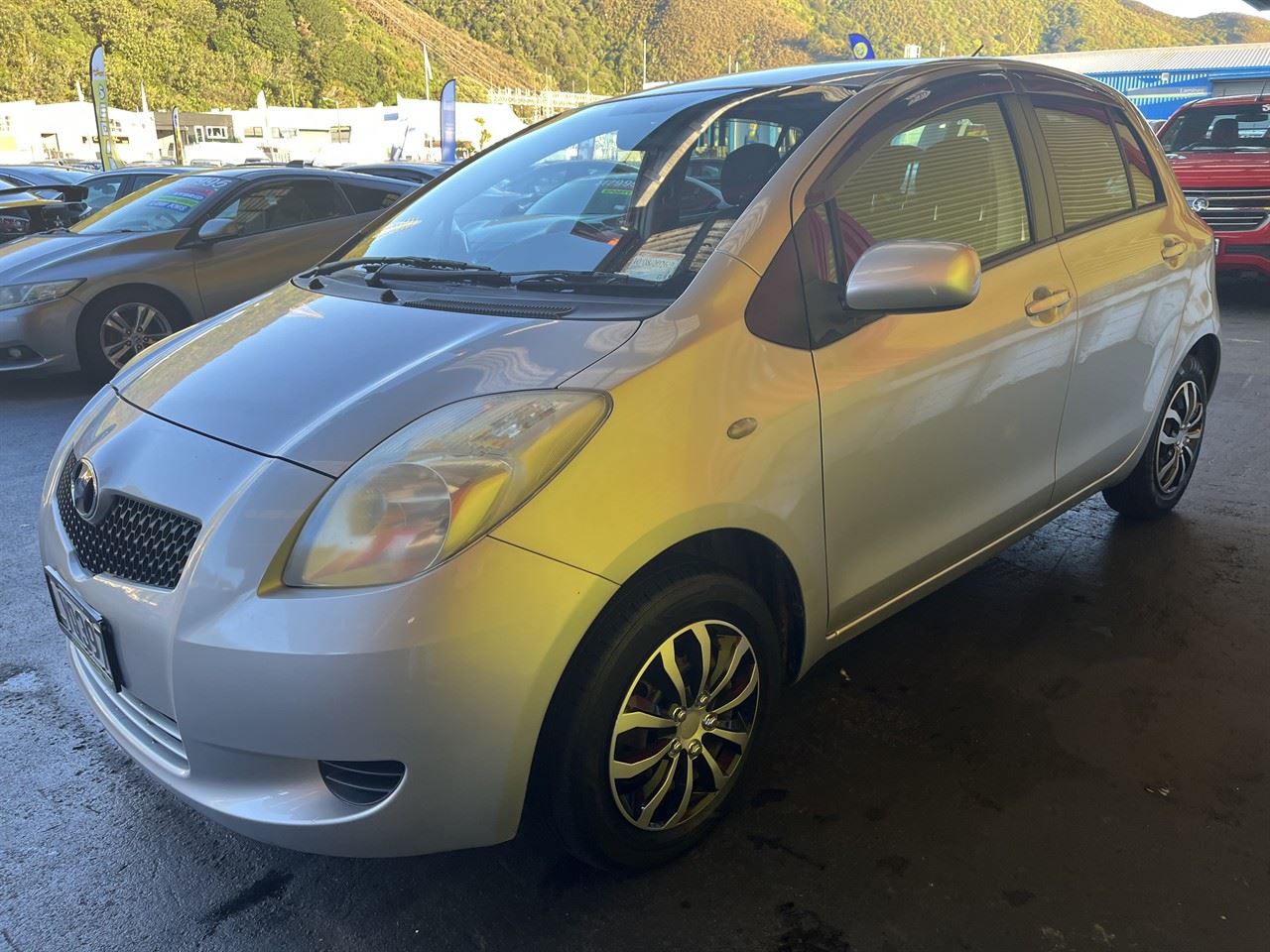 Vehicle image 3