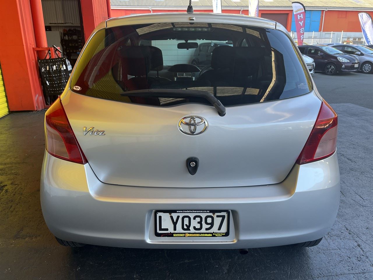 Vehicle image 5