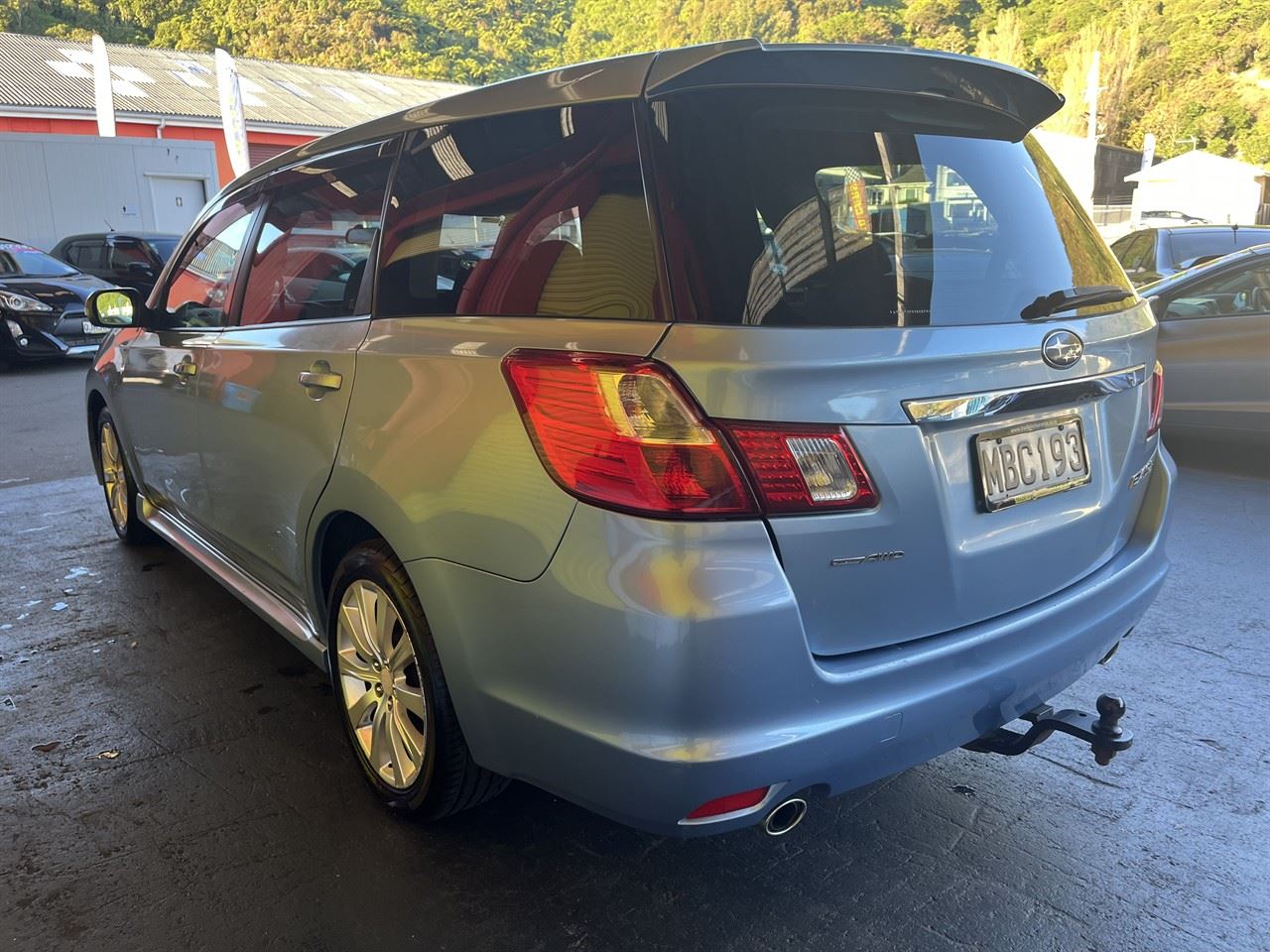 Vehicle image 4