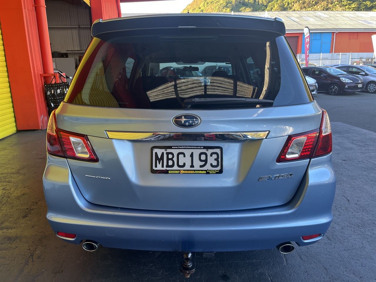 Vehicle image 5
