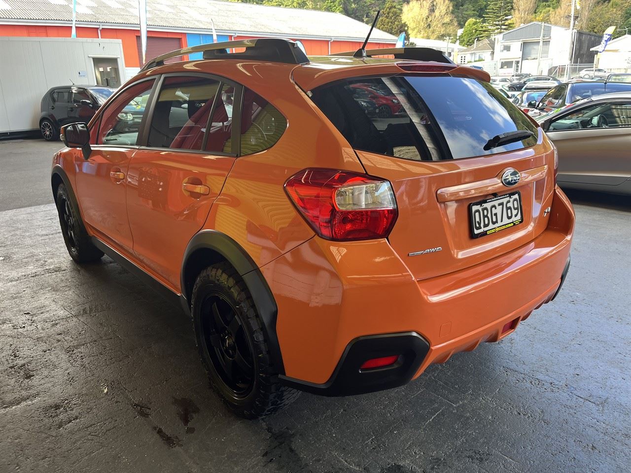 Vehicle image 4