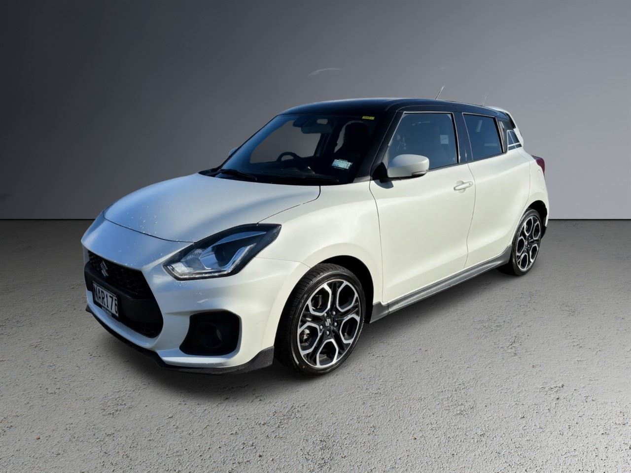 Vehicle image 1