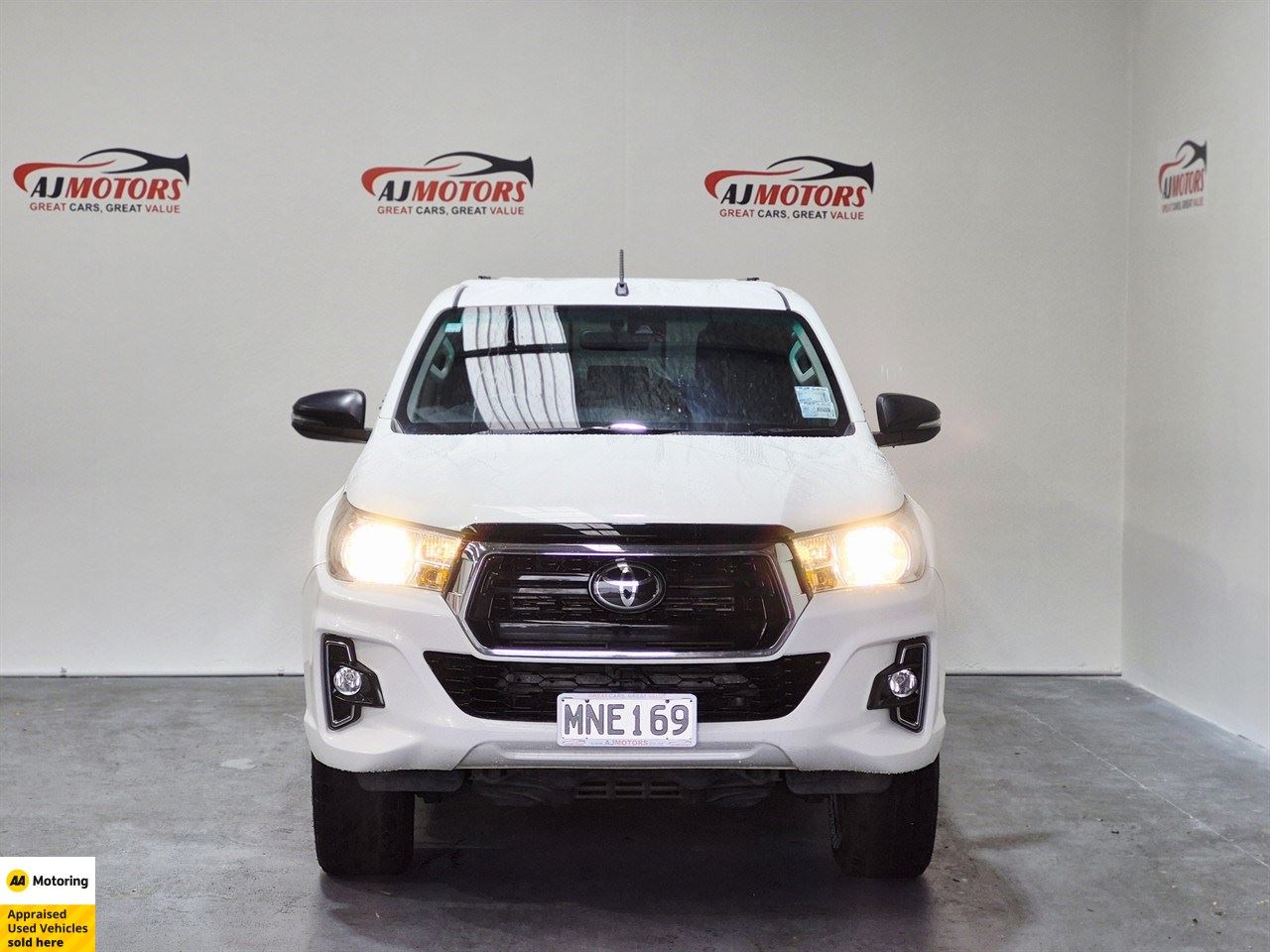 Vehicle image 2