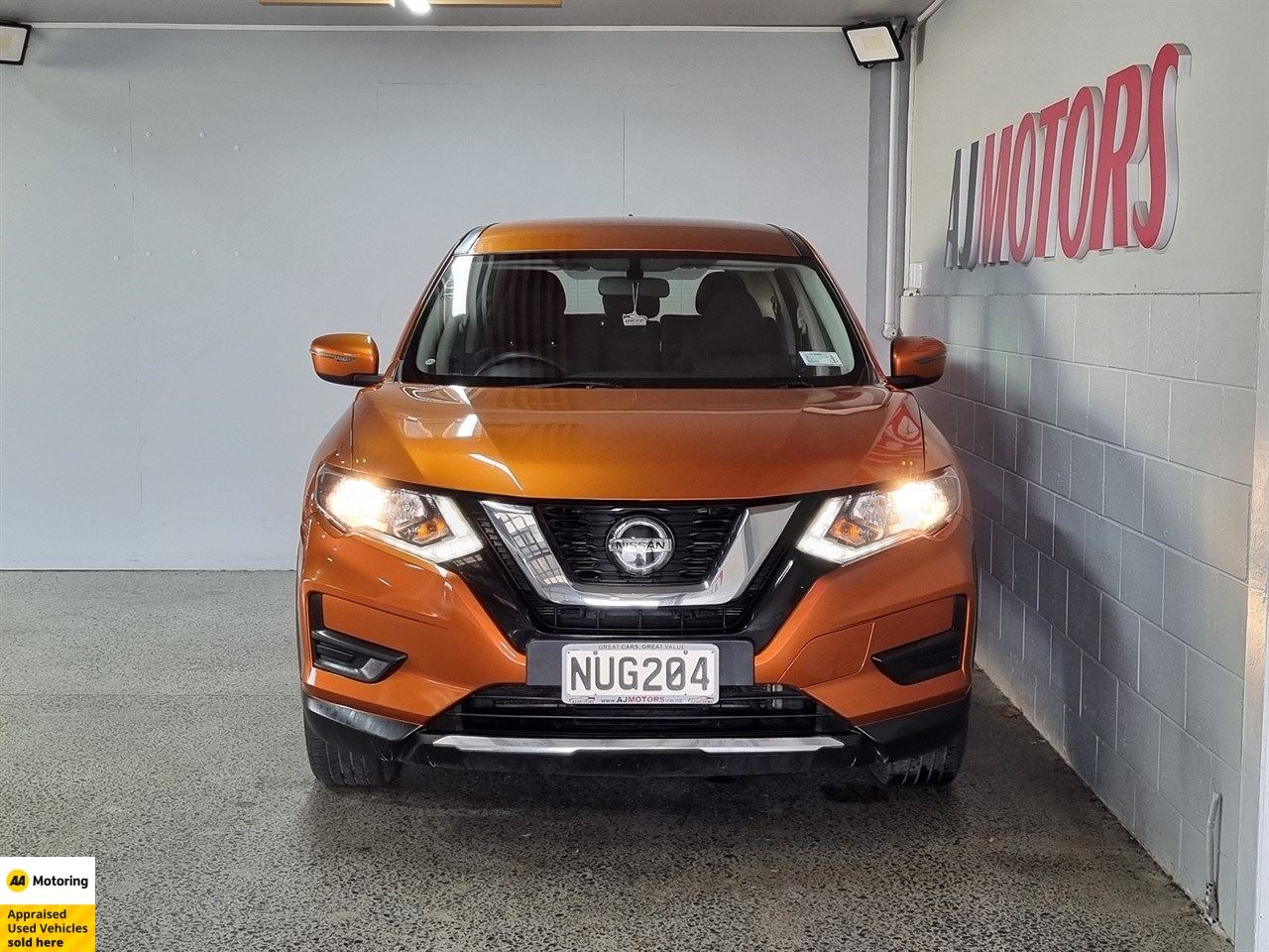 Vehicle image 2
