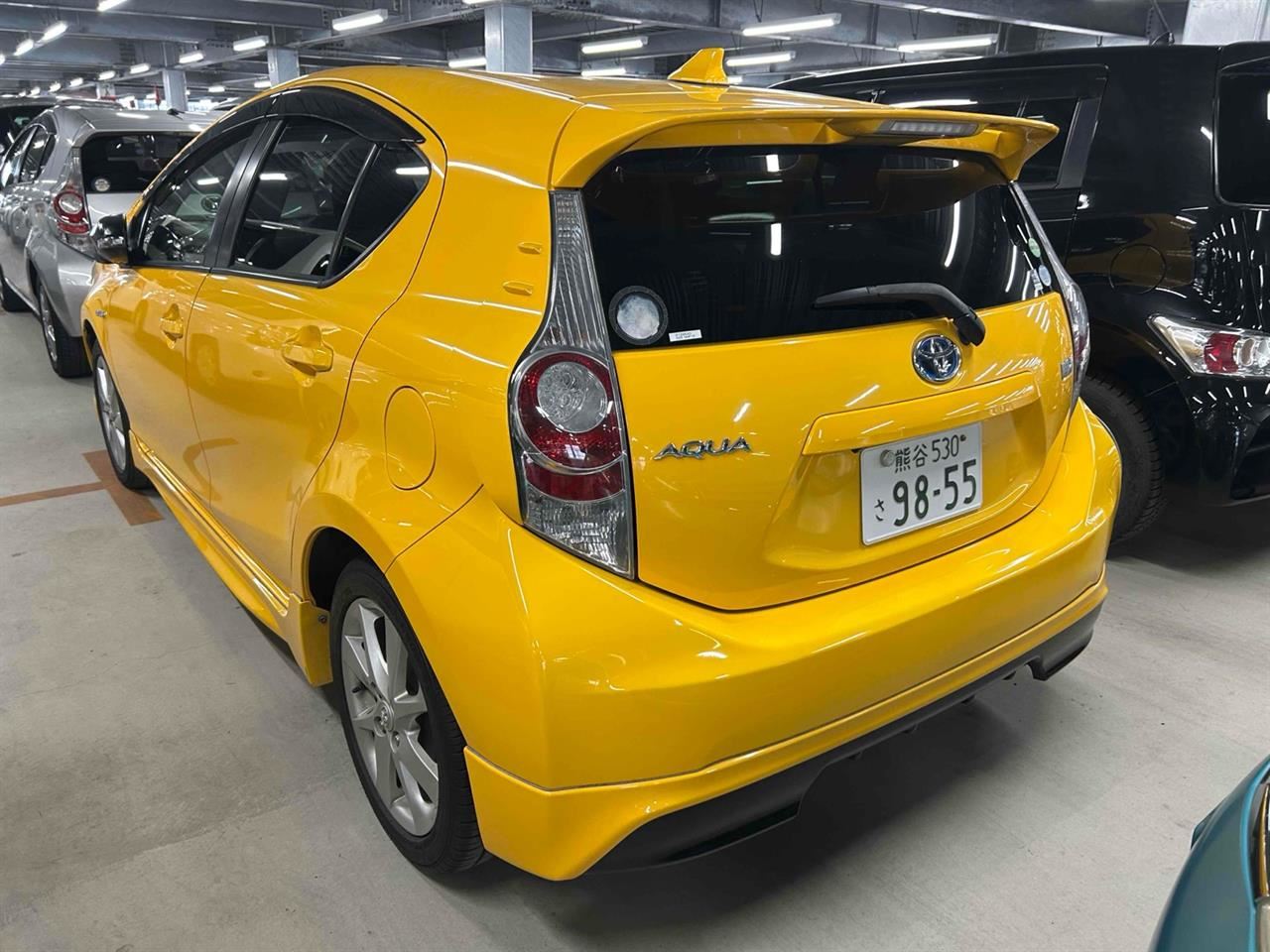 Vehicle image 2