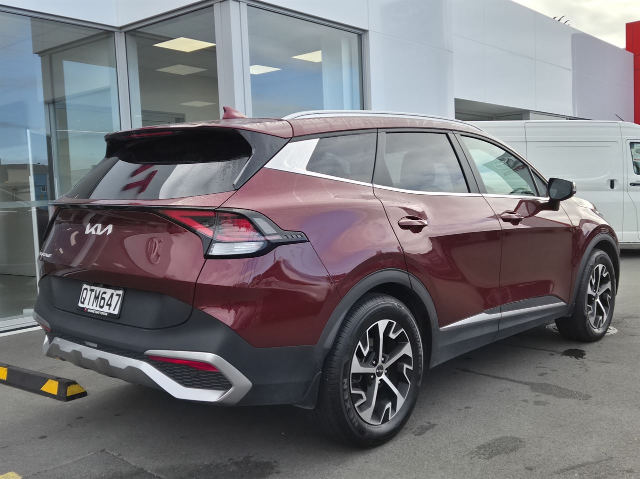 Vehicle image 3