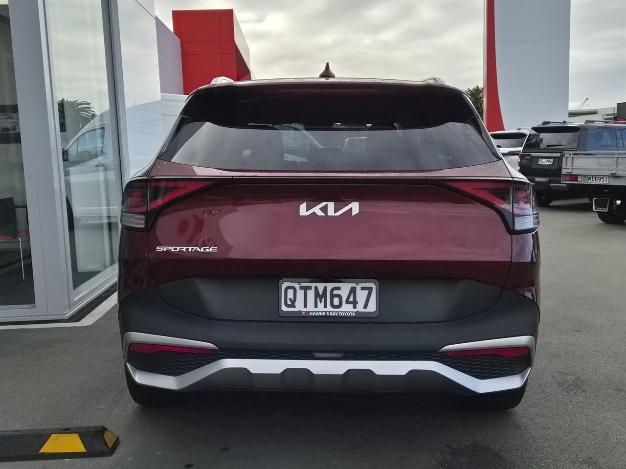 Vehicle image 4