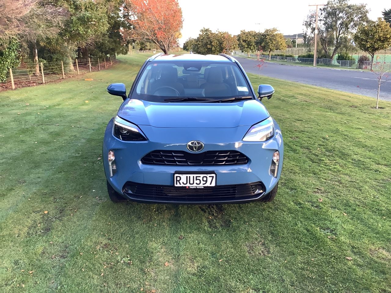 Vehicle image 3