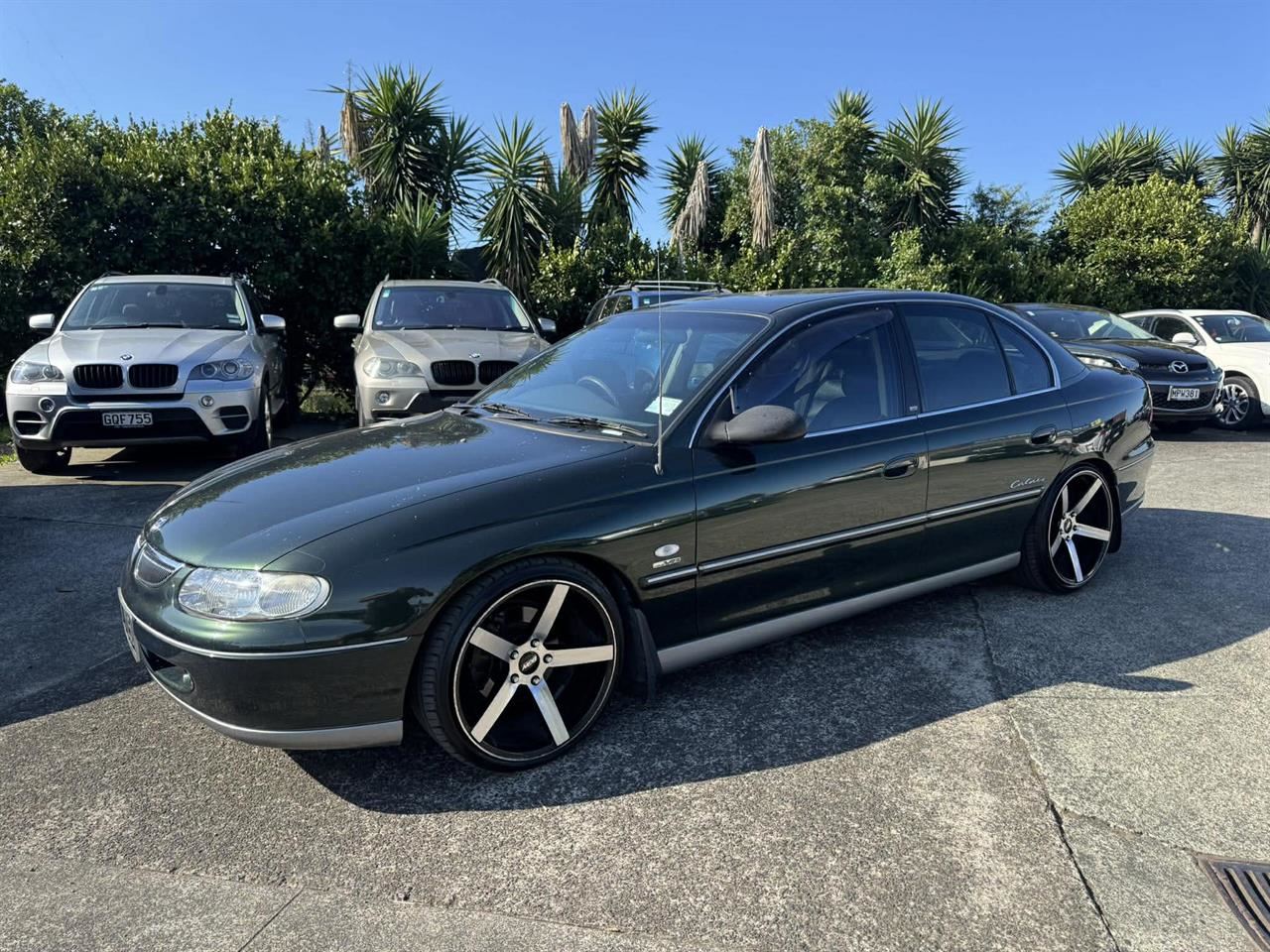 Vehicle image 1