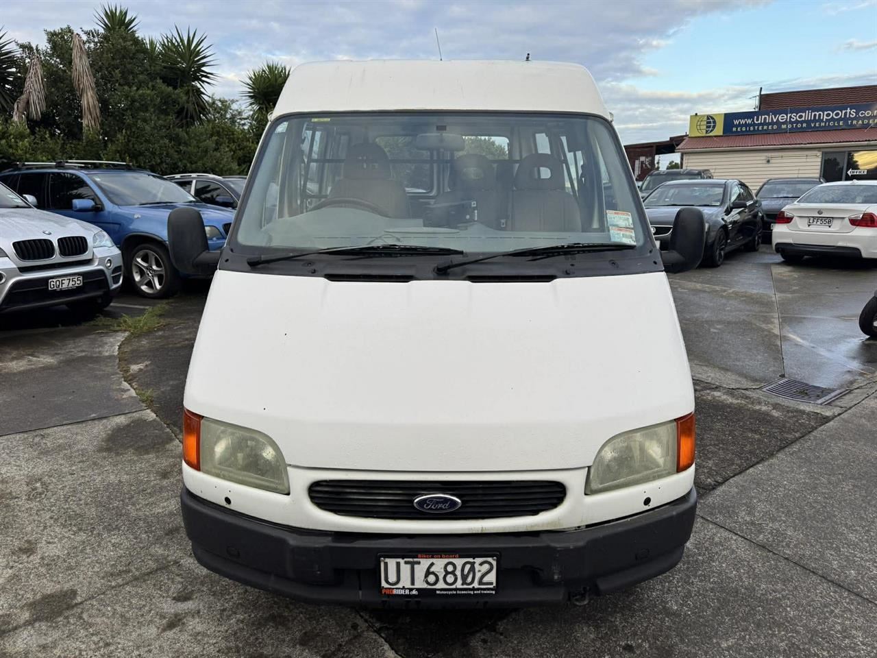 Vehicle image 2