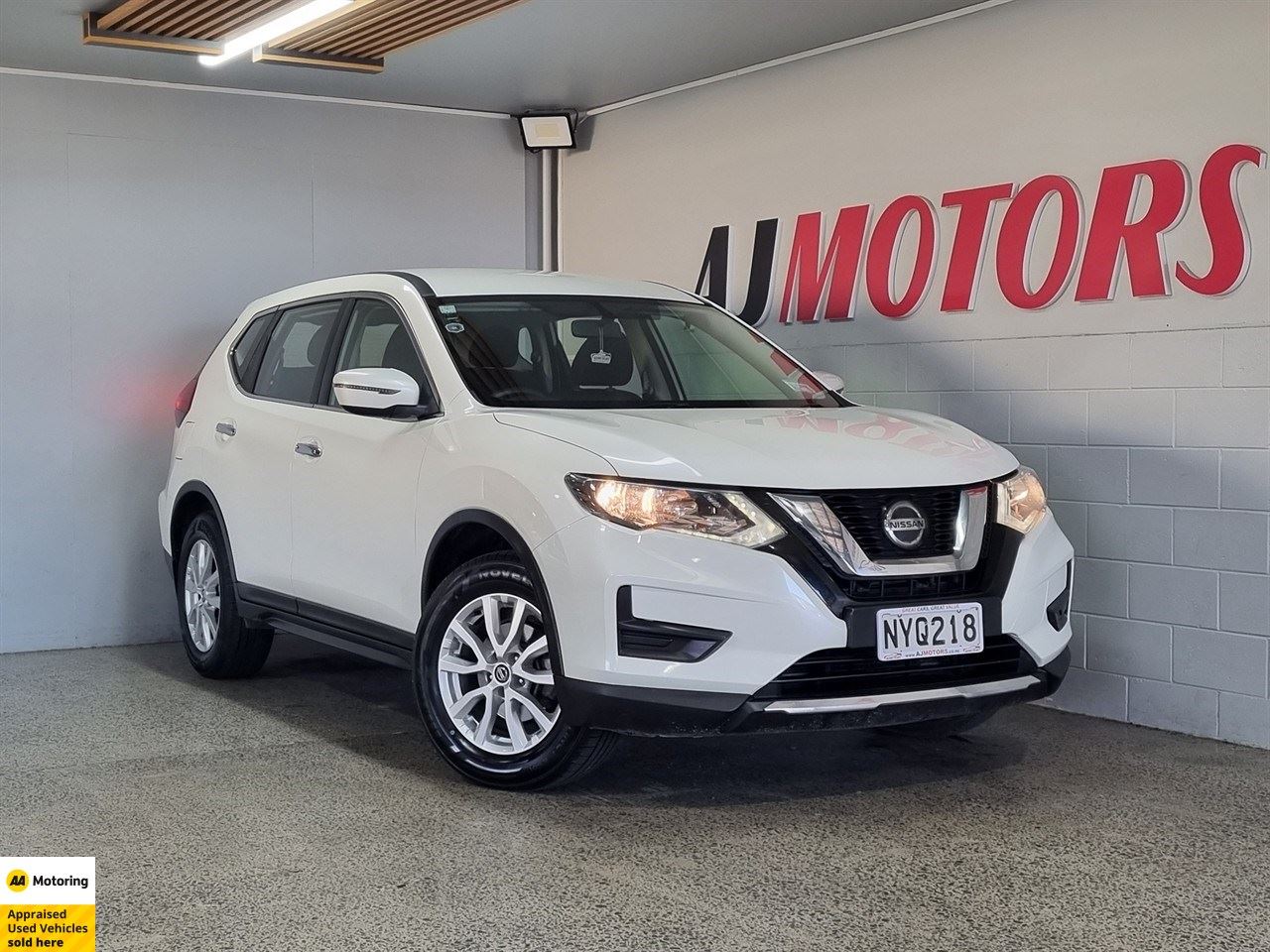 Vehicle image 1