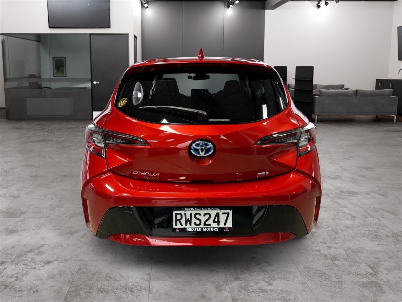 Vehicle image 5