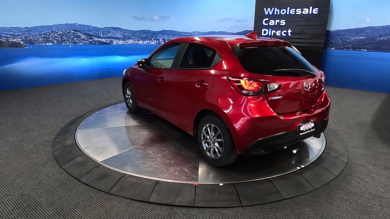 Vehicle image 3