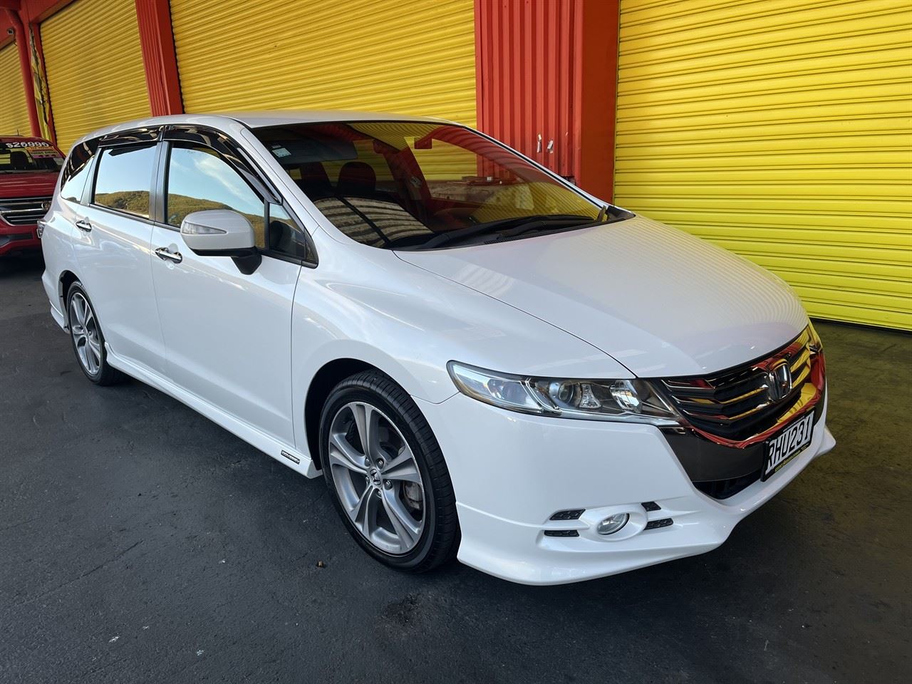 Vehicle image 1