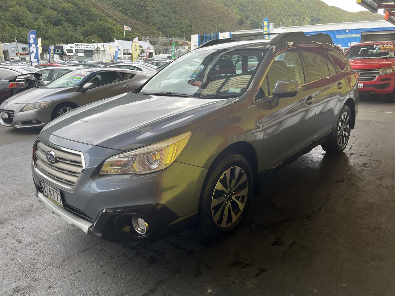 Vehicle image 3