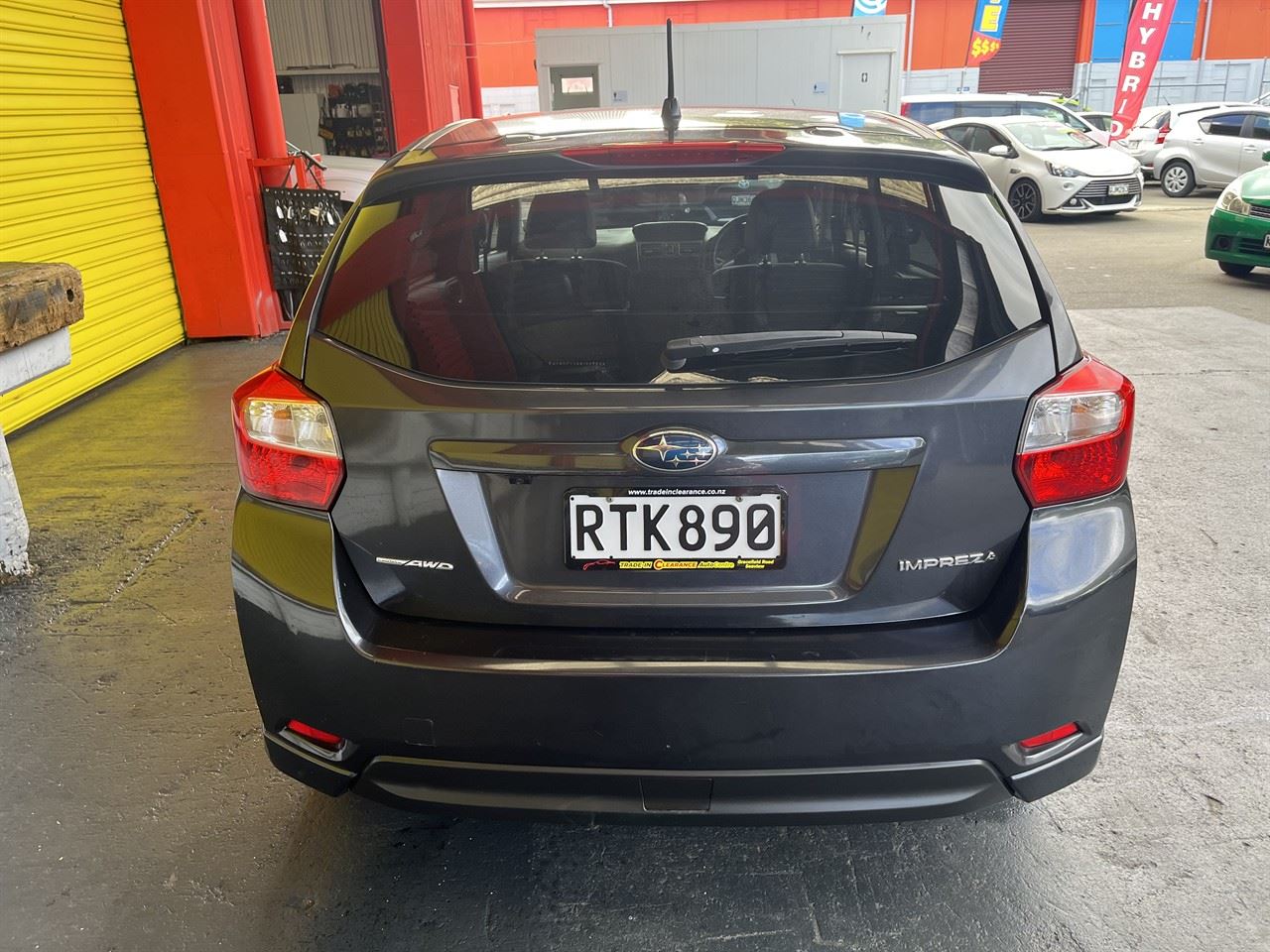 Vehicle image 5